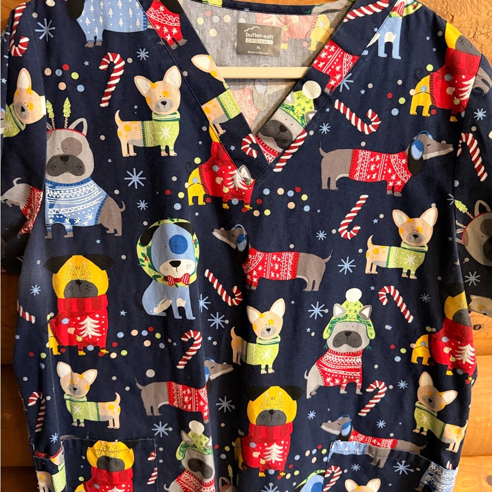 Christmas Dog Scrub Top XL
